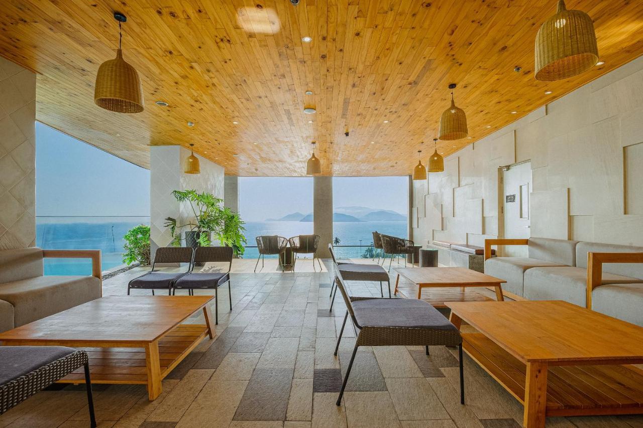 Az Five Stars Ocean View Apartment Nha Trang Exterior photo