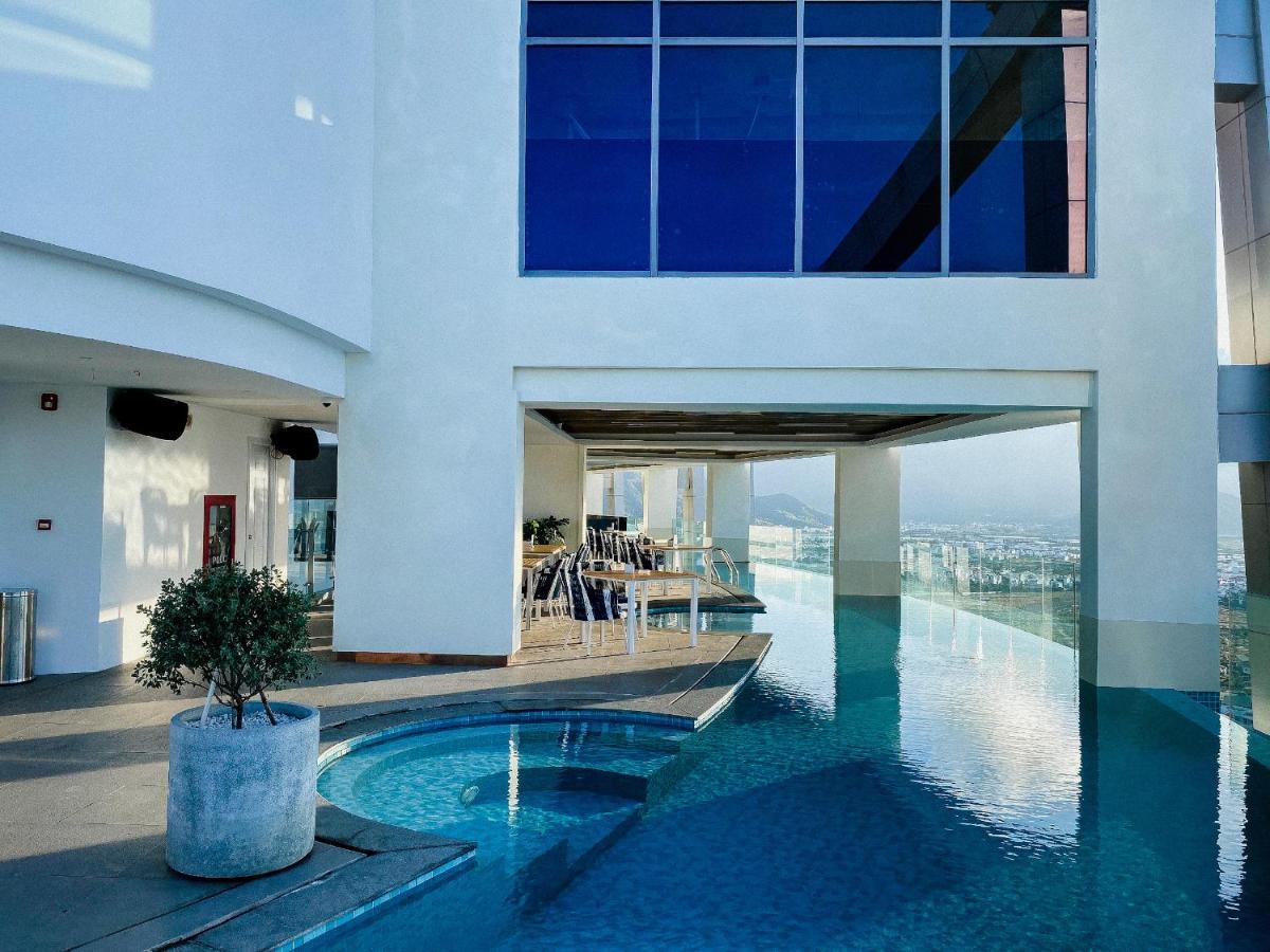 Az Five Stars Ocean View Apartment Nha Trang Exterior photo